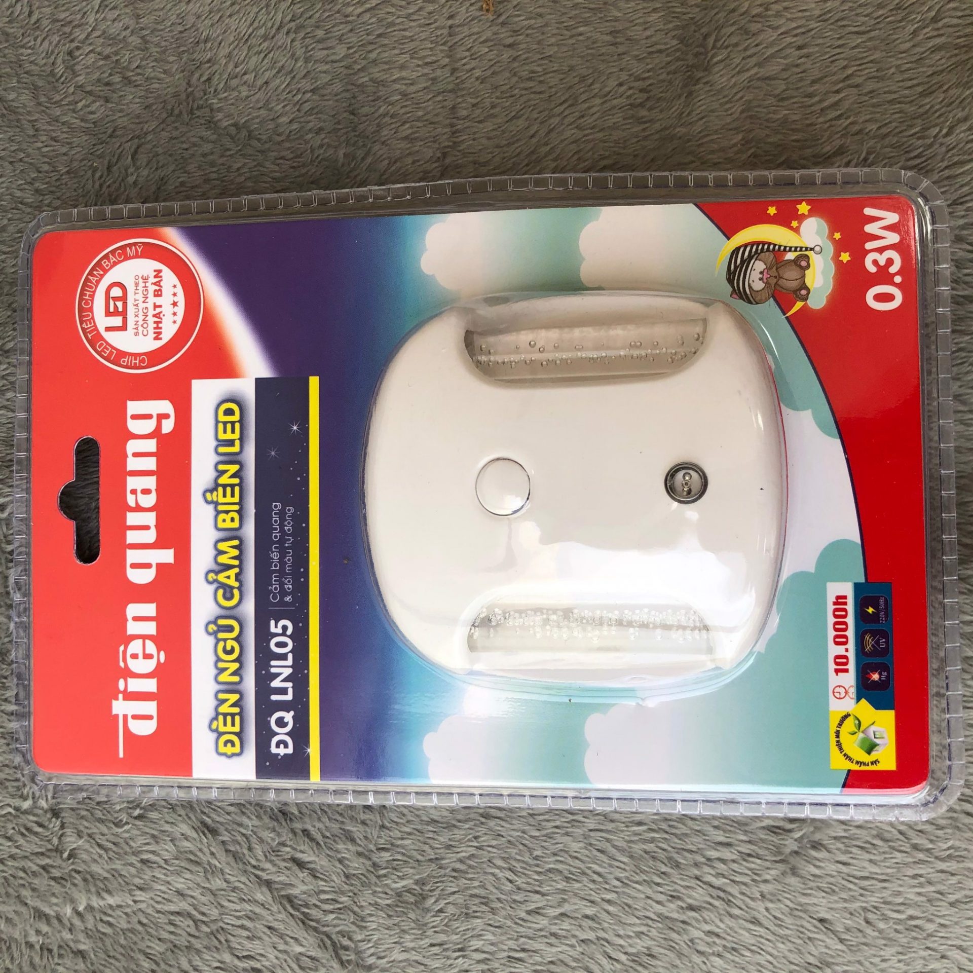 Đèn ngủ cảm biến LED Điện Quang LNL05 (Cảm biến quang và đổi màu tự động) 3 Đèn ngủ cảm biến LED Điện Quang LNL05 (Cảm biến quang và đổi màu tự động)