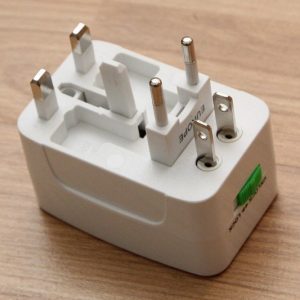 Ổ cắm du lịch Điện Quang ESK TV01 (Màu trắng) 4 Ổ cắm du lịch Điện Quang ESK TV01 (Màu trắng)