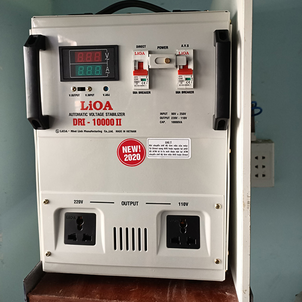 Ổn áp loại 1 pha LiOA 10KVA DRI-10000 II 3 Ổn áp LiOA 10KVA DRI-10000 II Loại 1 Pha