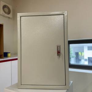 Tủ điện nổi trong nhà 60x40x18