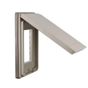 Mặt 3 thiết bị Có nắp che mưa Wide Series Panasonic WEG7903/ WEG7903K-VN